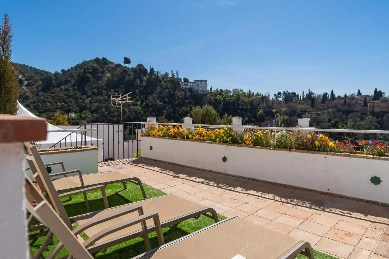 Apartamentos Montesclaros Granada Spain