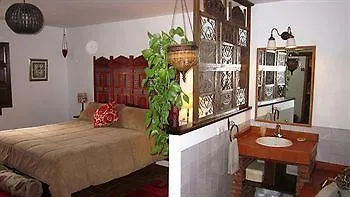 Apartamentos Montesclaros Granada Apartment