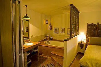 Apartamentos Montesclaros Granada Spain